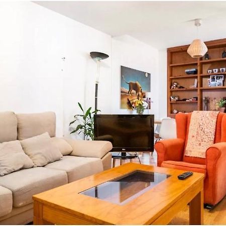 Acogedora Habitacion En Apartamento Compartido Amplio Y Centrico Granada Dış mekan fotoğraf