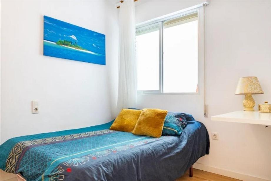 Acogedora Habitacion En Apartamento Compartido Amplio Y Centrico Granada Dış mekan fotoğraf